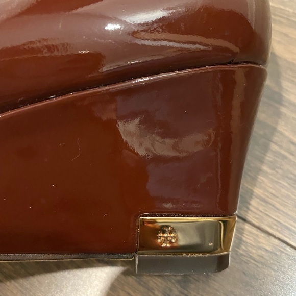 I bought then here but a little bit small for me. - Picture 2 of 4